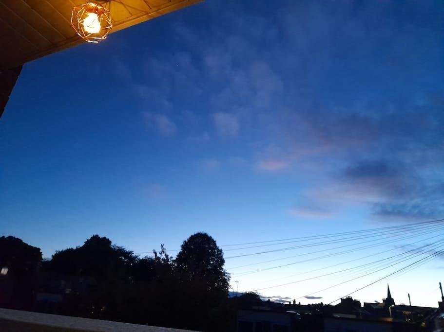 Cosy With Balcony And Breakfast Apartment *